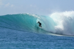 01Surfing