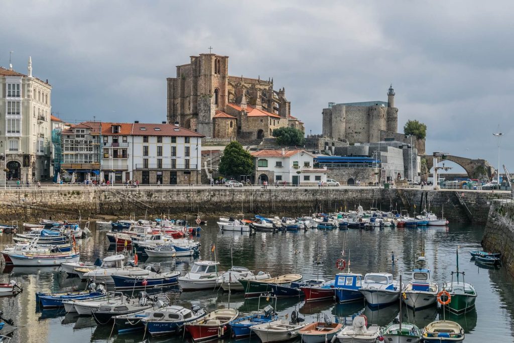 Puerto de Castro Urdiales